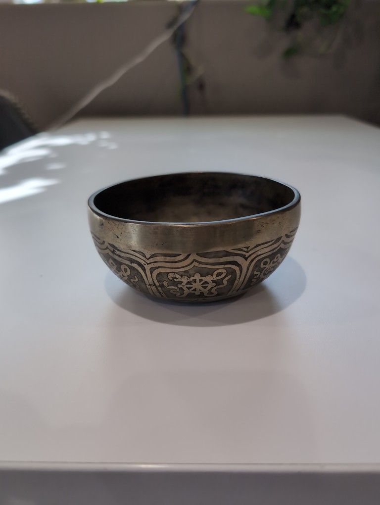 Tibetan Singing Bowl Authentic Handcrafted Meditation Chakra Healing