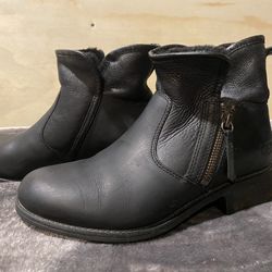 Ugg Boots Size 7, like New