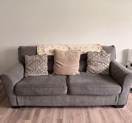 FREE COUCH