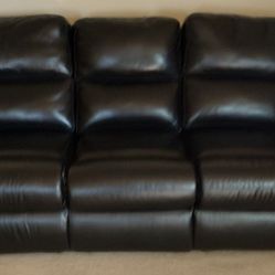 Omnia Larsen Leather Recliner Sofa