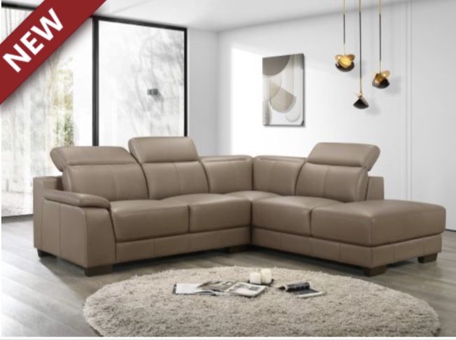 WE SELL BRAND NEW FURNITURE! AMAZING DEALS! WE SELL BRAND NEW!