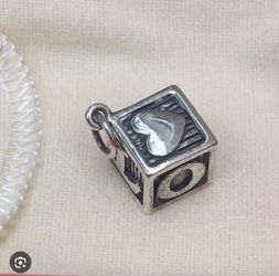 James Avery