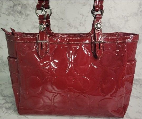 Red coach Tote Bag