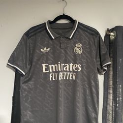 S real madrid 24/25 thrid soccer jersey