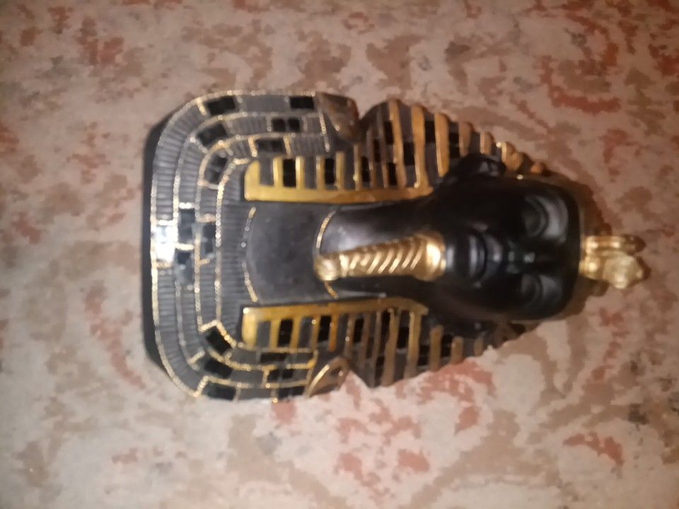 Egyptian Statue