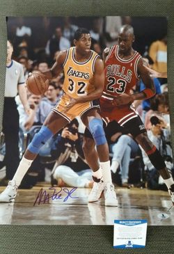 Magic Johnson Autographed 16x20 Lakers Photo! Beckett Authentication COA