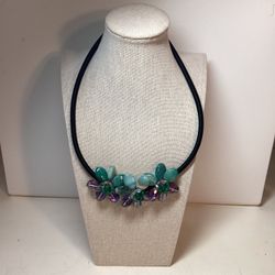 Vintage Crystal Polished Stone Flower Necklace