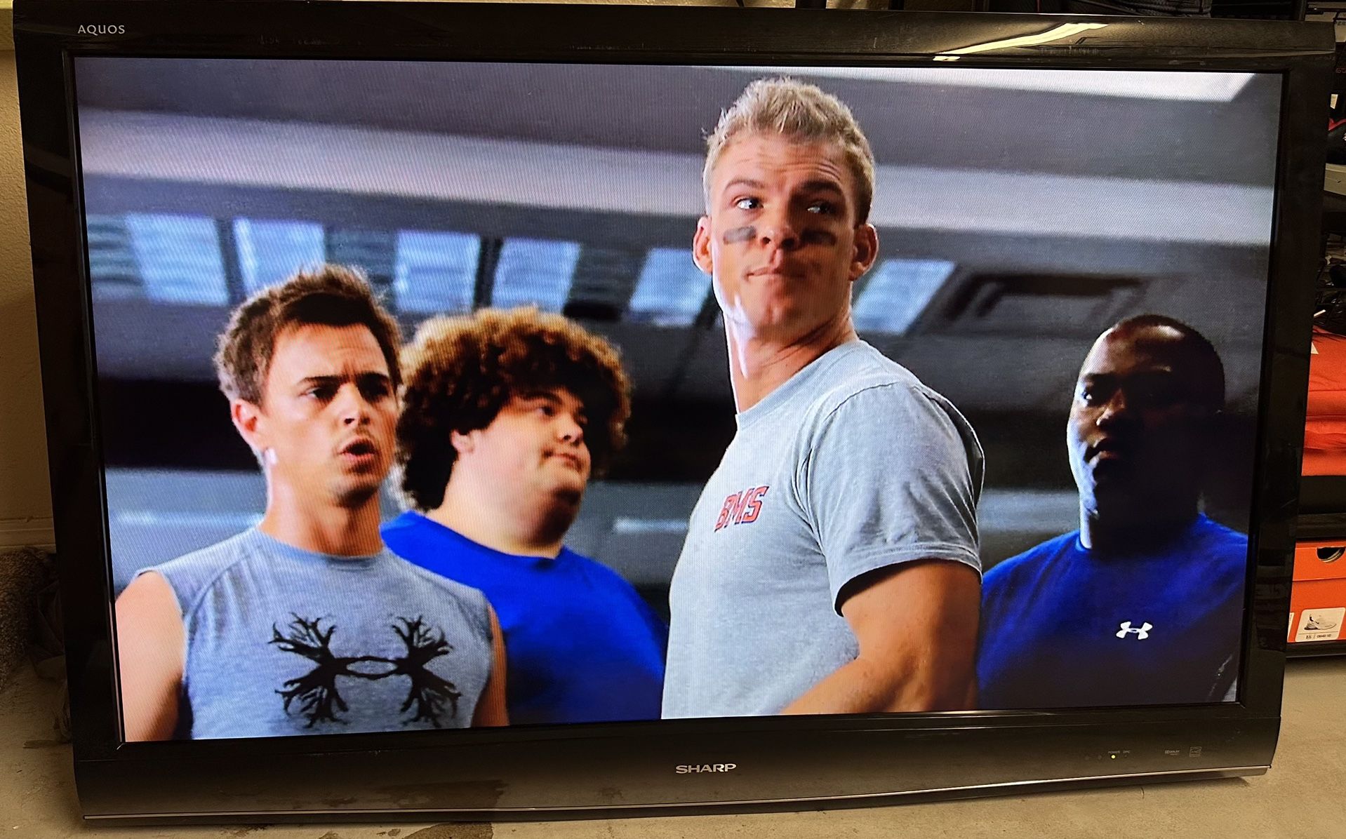 55 inch TV & Two 32 inch TVs - READ DESCRIPTION