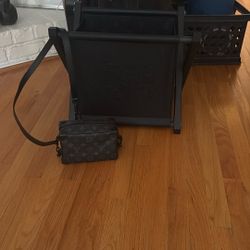 LV Shoulder Bag Plus Chrome Hearts Magazine Holder  