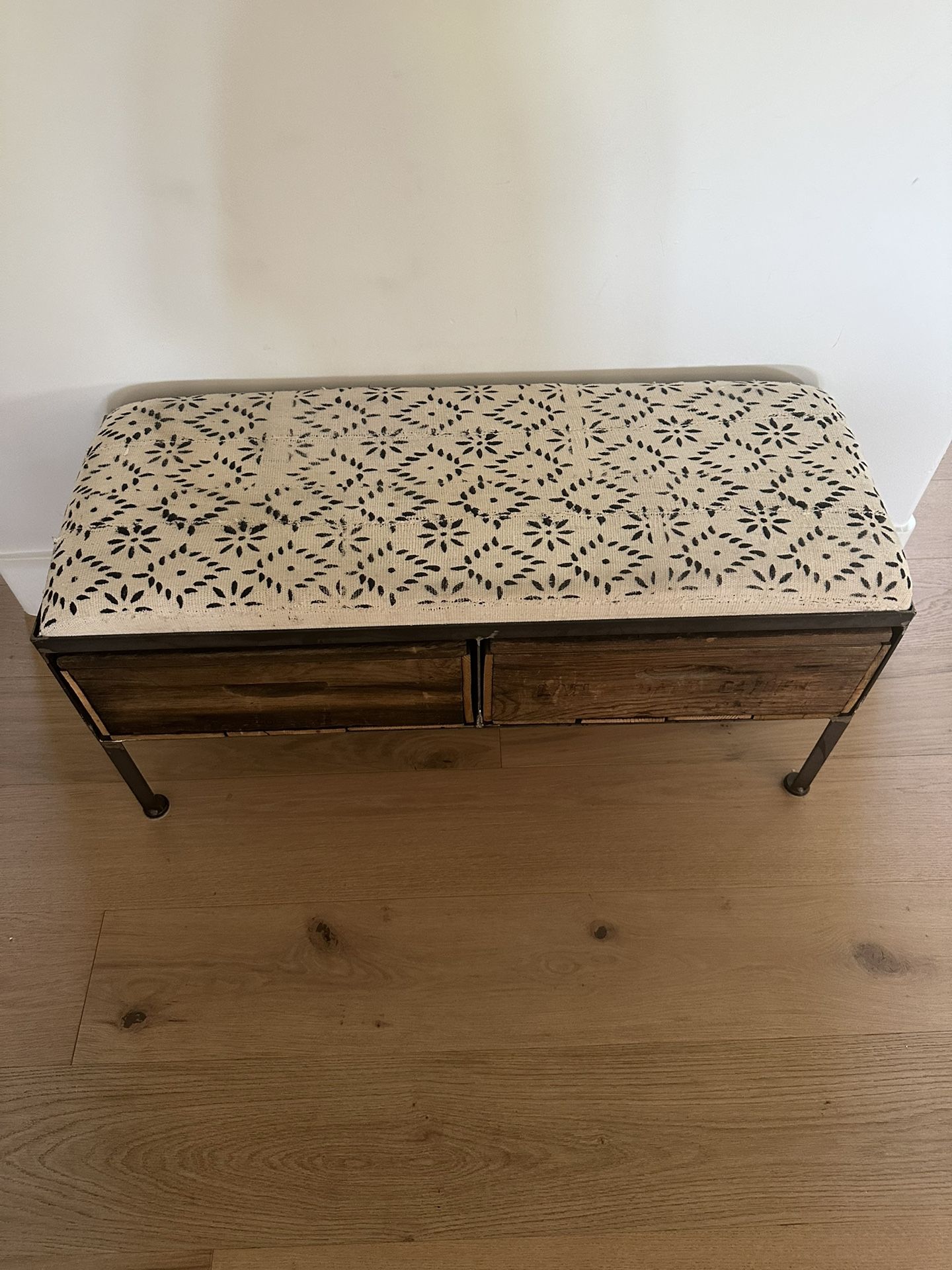 Decorative Storage Bench/ Entry Bench for Sale in Phoenix, AZ - OfferUp