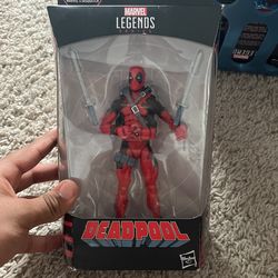 DEADPOOL ACTION FIGURE