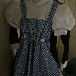 Last Minute Girl Halloween Costume!