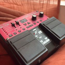 RC-30 loop Station Looper Pedal 
