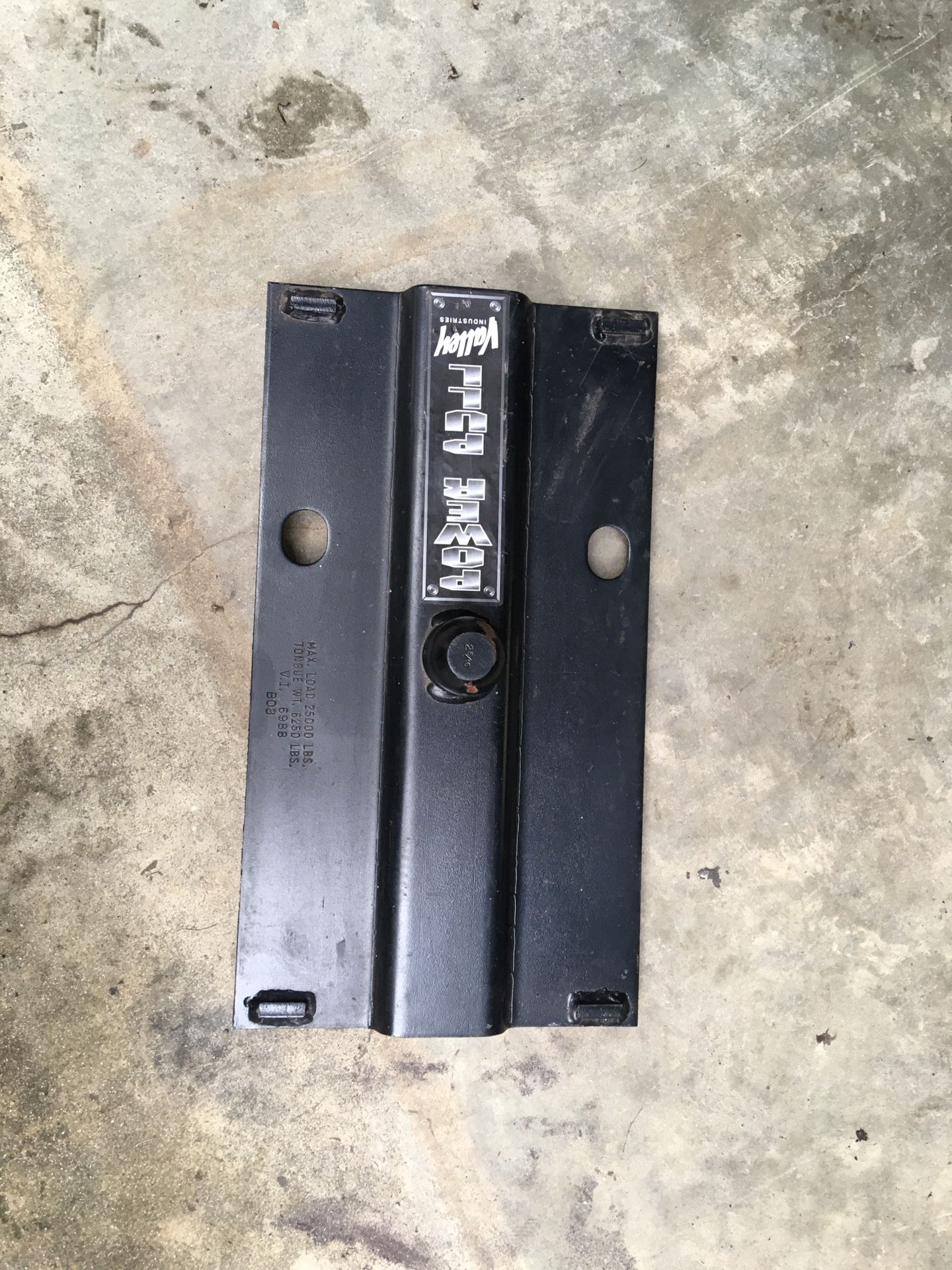 Reece type 5th wheel hitch