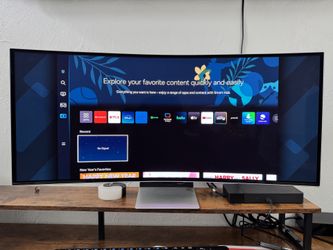 Samsung 34” Odyssey OLED G8 Gaming Monitor / Smart TV – Like New!