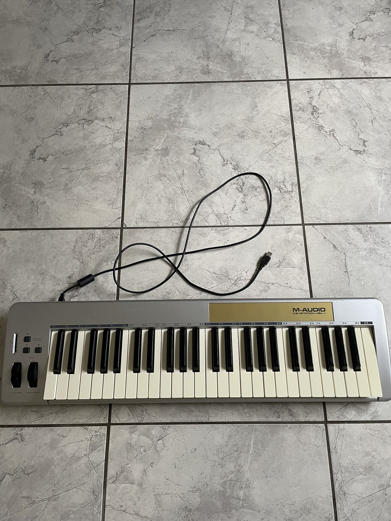 M-Audio Keyboard (best offer)