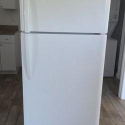 Frigidaire Fridge Working