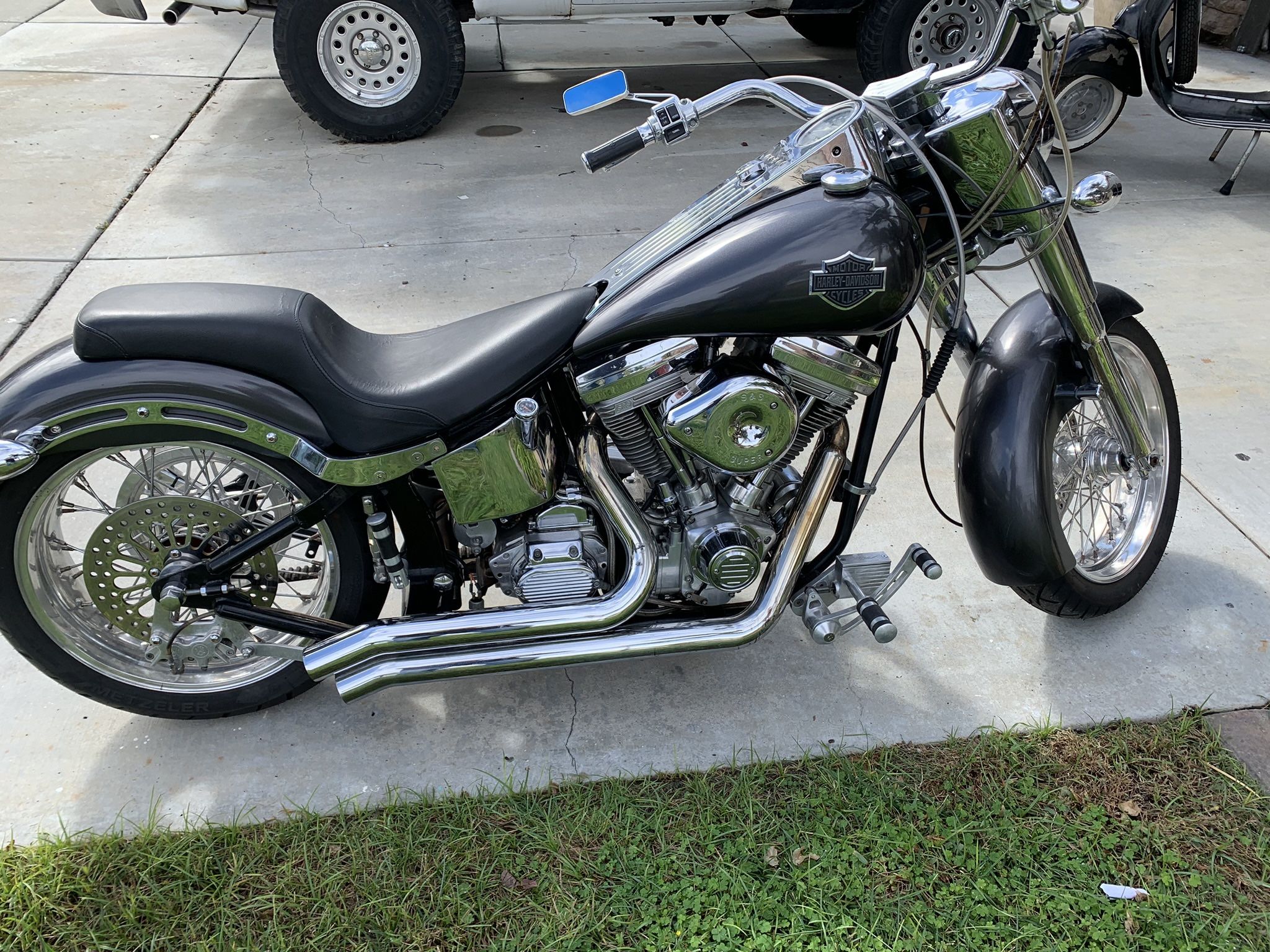 Harley Ultra Ground Pounder Softail