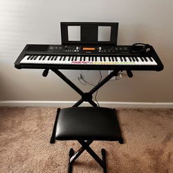 Yamaha Keyboard with Stand and Bench