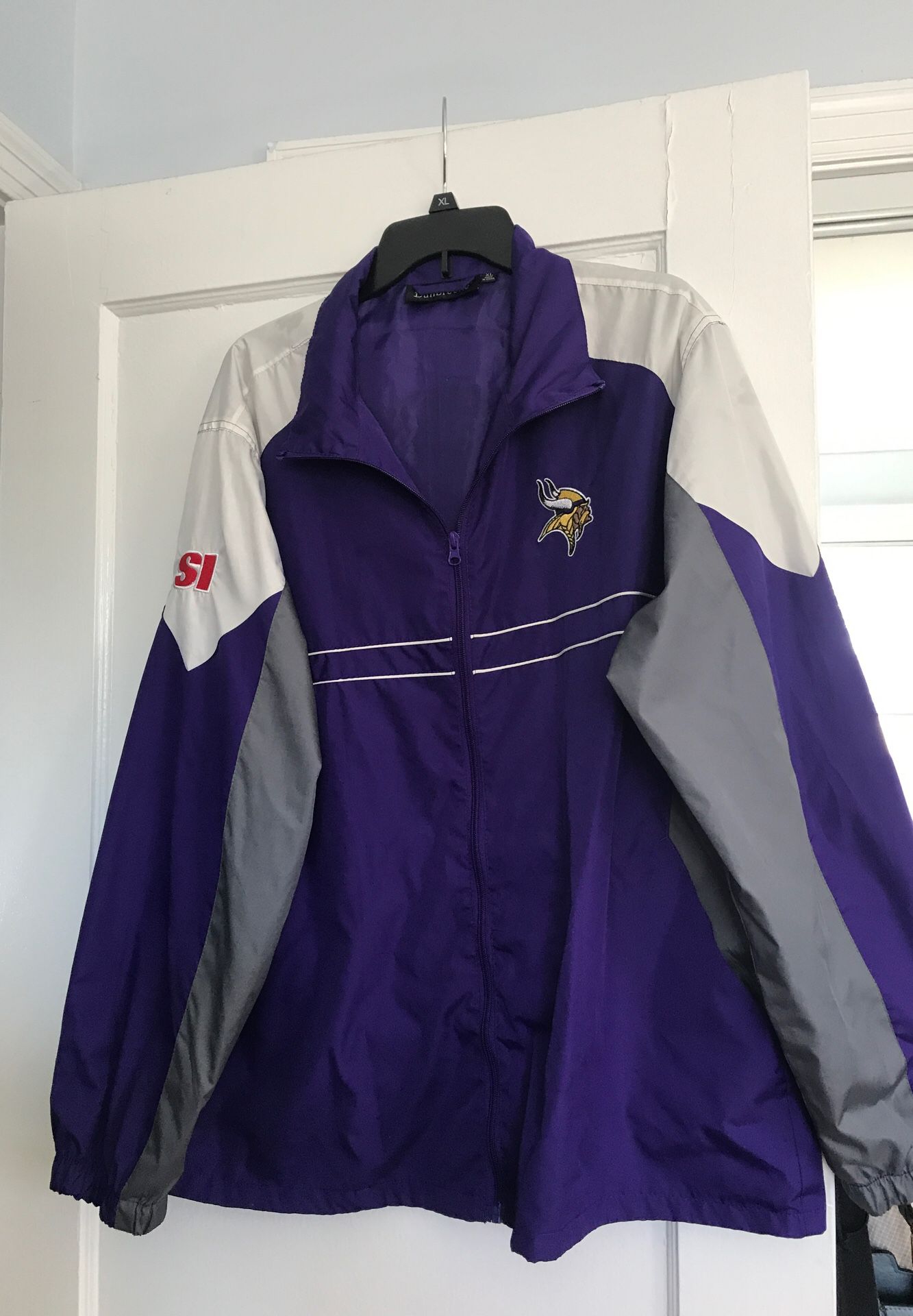 XL Sports Illustrates Minnesota Vikings jacket