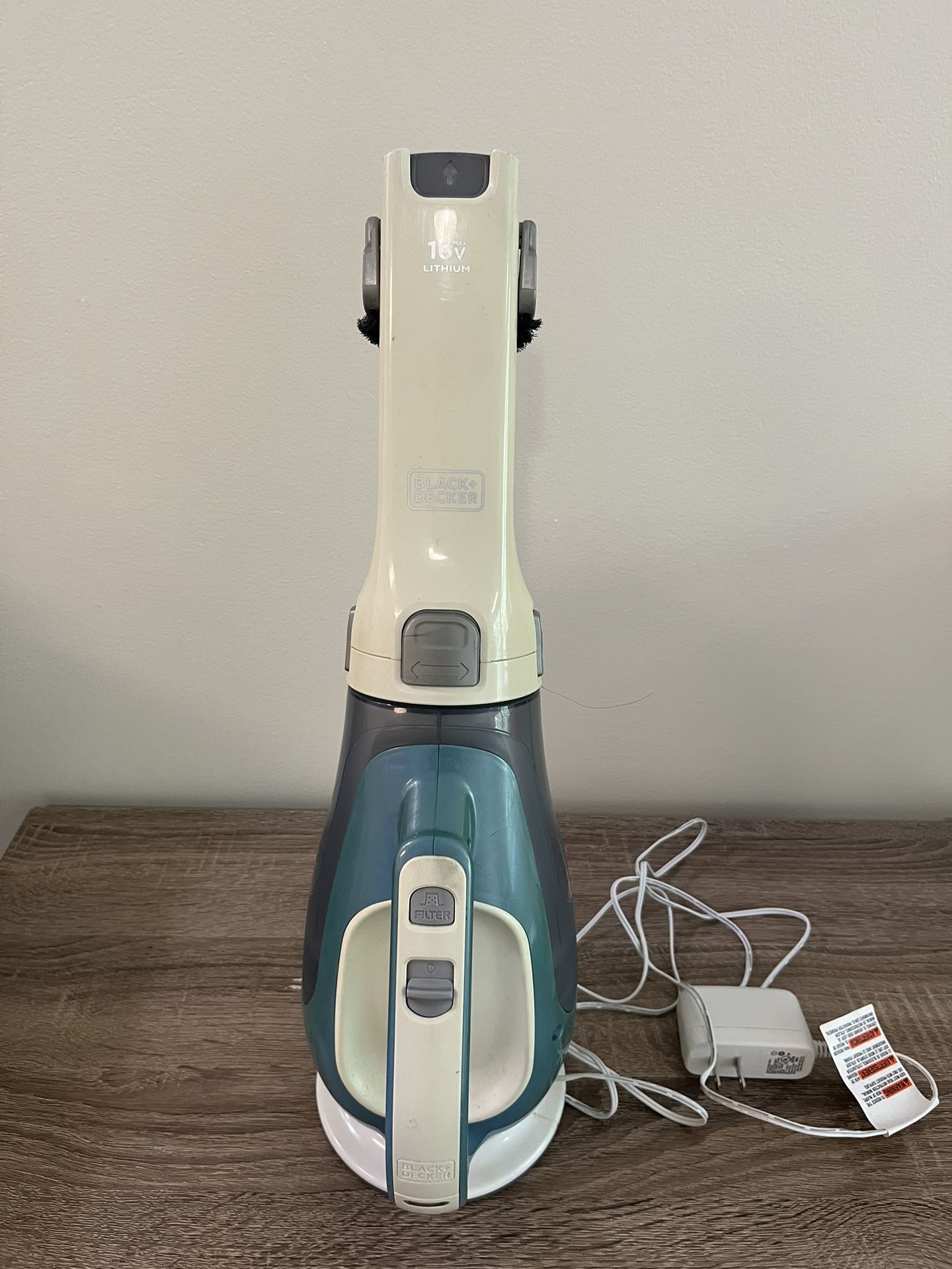 BLACK+DECKER dustbuster AdvancedClean Cordless Handheld Vacuum