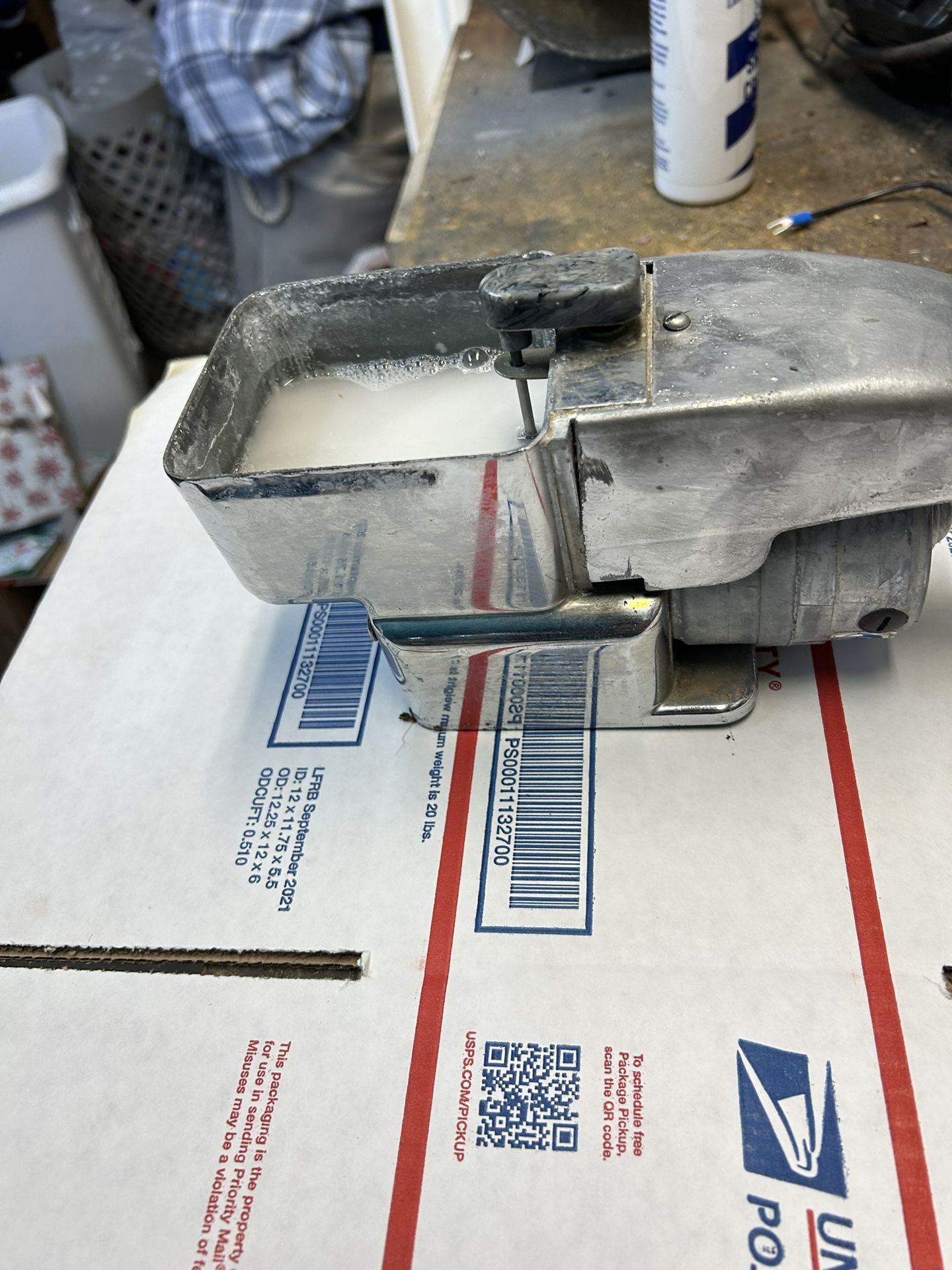 Barber Hot Lather Machine