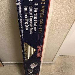 New Golf Club’s Spalding Alliance RH Mens Golf Set 