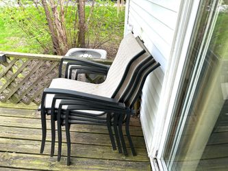 DECK CHAIRS