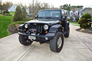💯Good condition-2010 Jeep Wrangler $1600♣