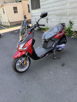 2024 SCOOTER 200 cc NEW 0 MILES