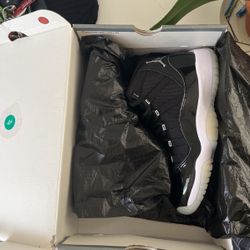 Jordan 11s