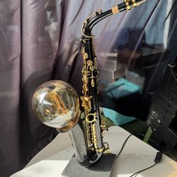 Saxophone Lamp