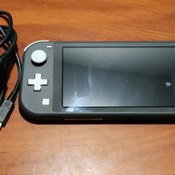 Nintendo Switch  Lite + Charging Cable