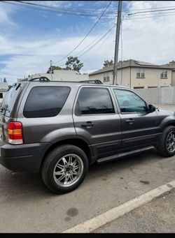 2003 Ford Escape