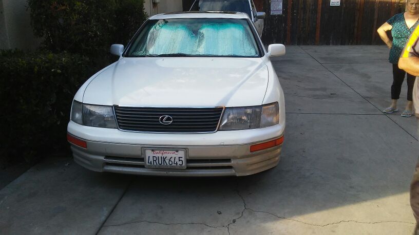 1996 Lexus lr400