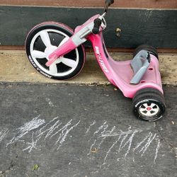 Radio Flyer Big Flyer Tricycle Trike