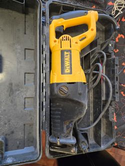 Dewalt saw
