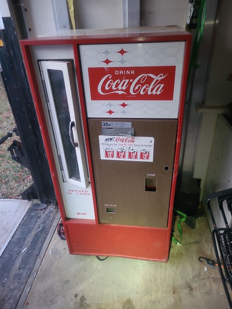 Vintage Coke Vending Machine