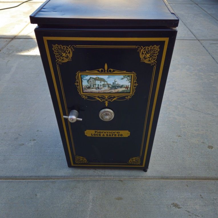Kenmore Lock & Safe Refrigerator Standing