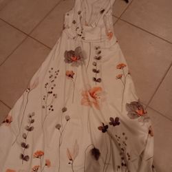 Pastel Flowered Dress. New. Large
