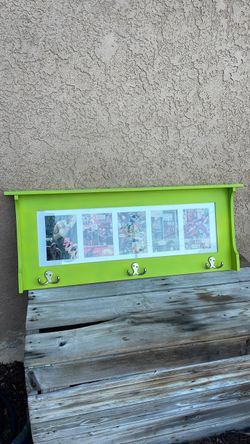 Wall mounted frame with hooks - Marvel comic theme