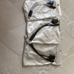 2Black Earphone And Lightening Cable Adapter For iPhone 