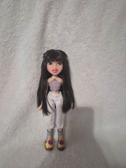 Bratz Doll with Black Hair and Outfit