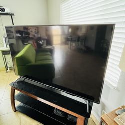 TV 📺. 70” 