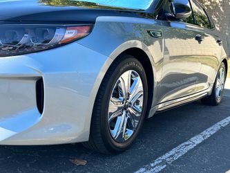 2017 KIA Optima Hybrid