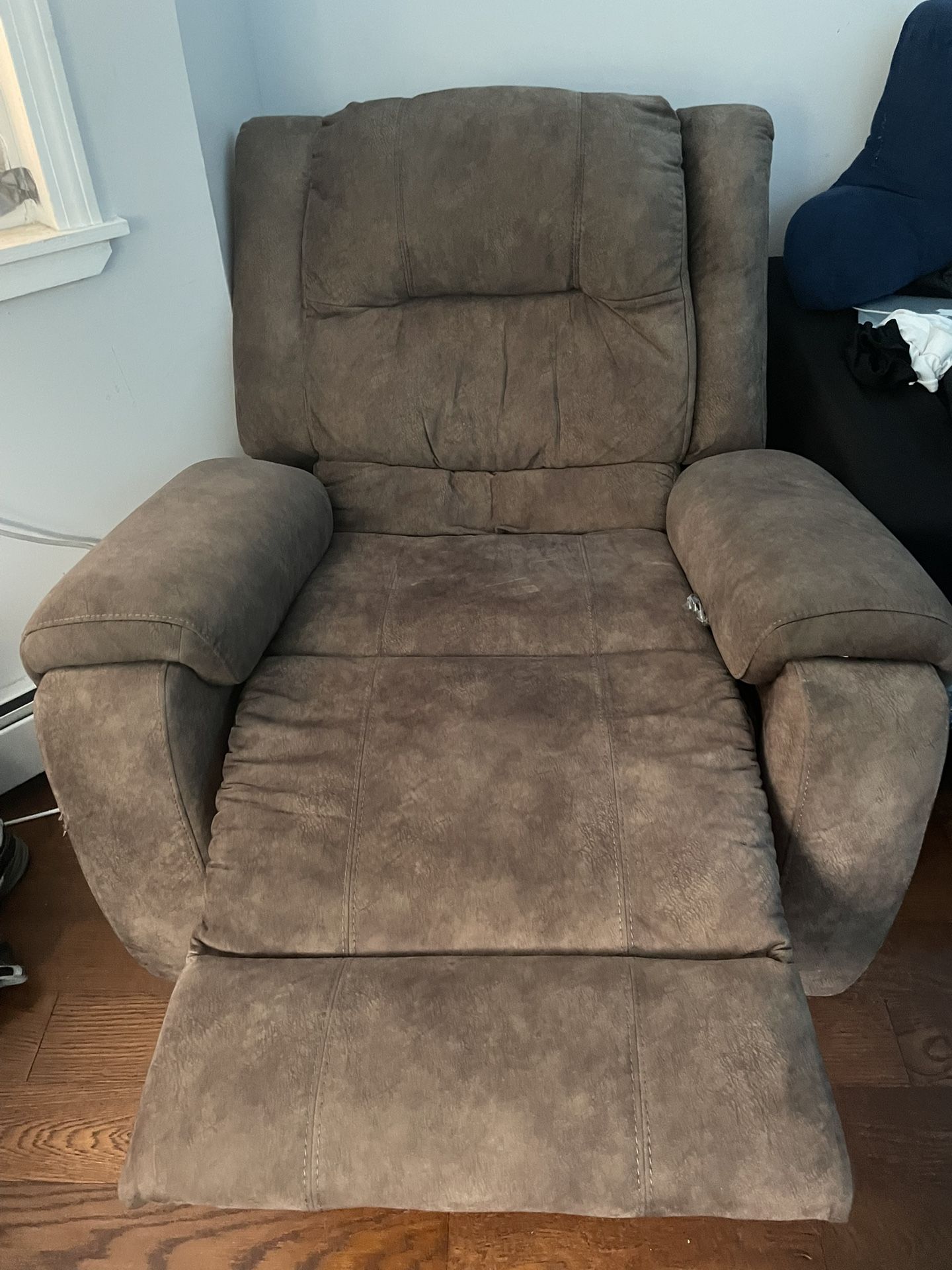 Recliner Chair