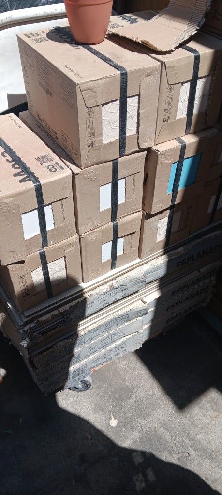 Tile 130 Sf  6×6 White