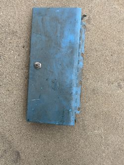 60-66 GMC glove Door