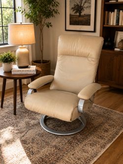 Lafer Kiri Leather Swivel Recliner Chair – Mid Century Modern