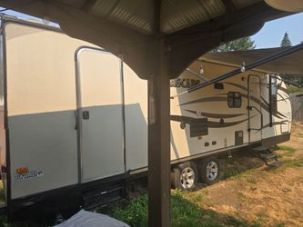 Forest Cascade Camp Trailer